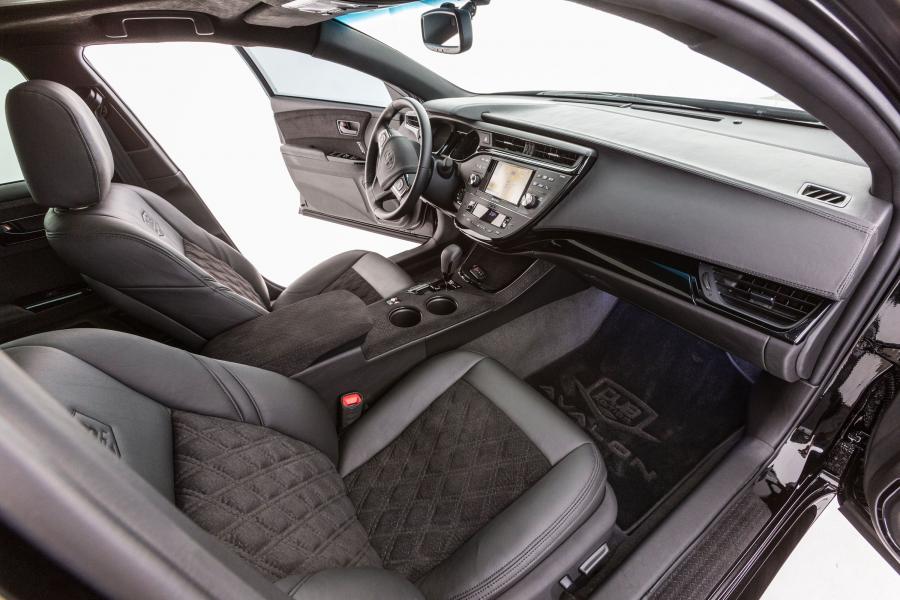  Toyota Avalon by DUB Edition 2012 года  (фото 4 из 13)
